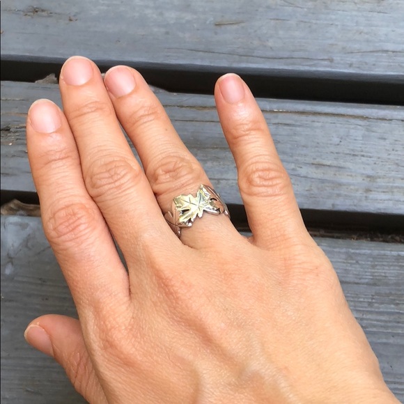 Thai 925 Sterling Silver Maple Leaf Ring, Size 7 - Picture 4 of 7